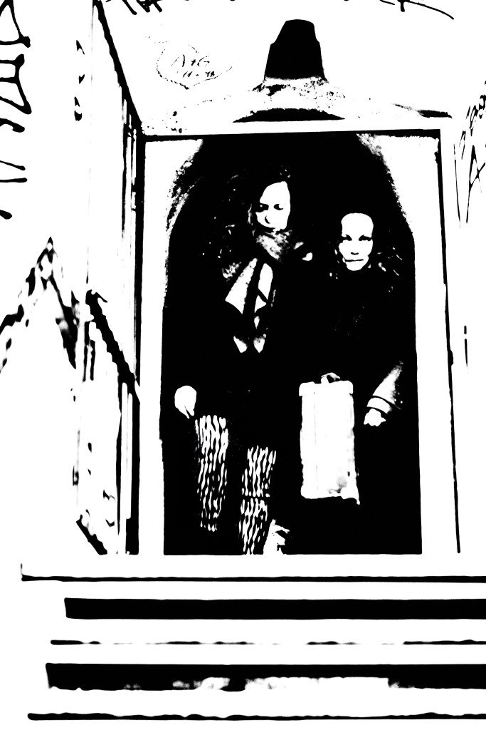 Fragmentum Exhibition Art Installation Blue International Biennale Brasov 2021 black and white image of the Donaldson and Irian leaving the White Tour